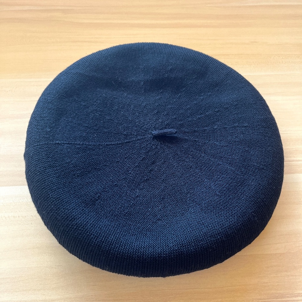 Flamingo Black Beret